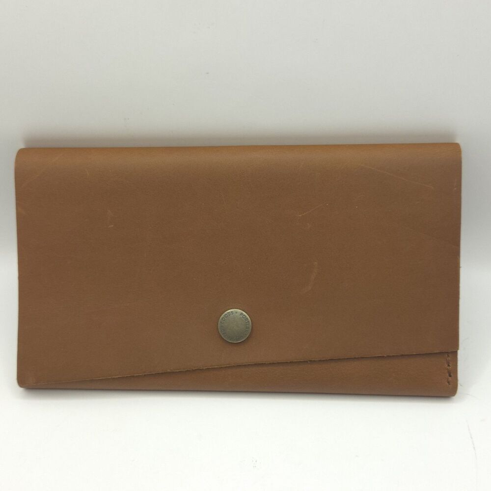 Portland Leather Goods Rancher Womens Tri-Fold Wallet Honey Brown Card Slots